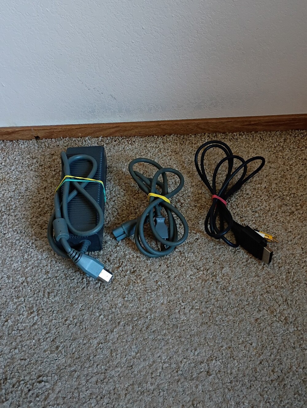 Microsoft Xbox 360 Power Supply and AV Component Cables Original Genuine Used